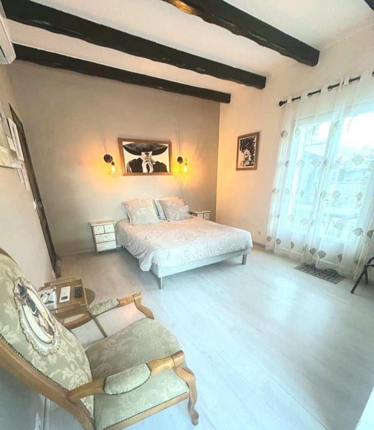 La Villa Du Menhir Chambre D'Hotes Bize-Minervois Dış mekan fotoğraf